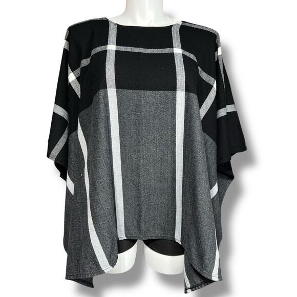 Time and Tru Womens Poncho Sweater Top Pullover Black White Plaid One Size - Picture 1 of 8